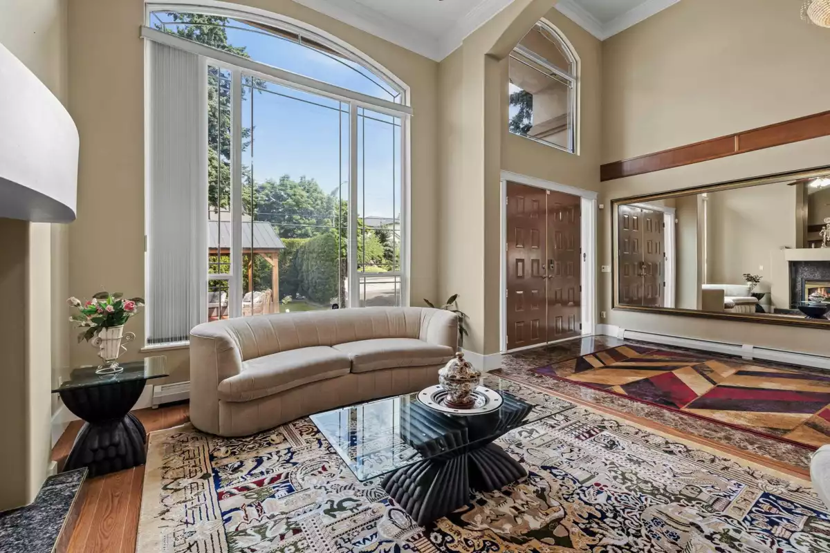 Family Room Photo of 15350 82 Avenue, Surrey, BC