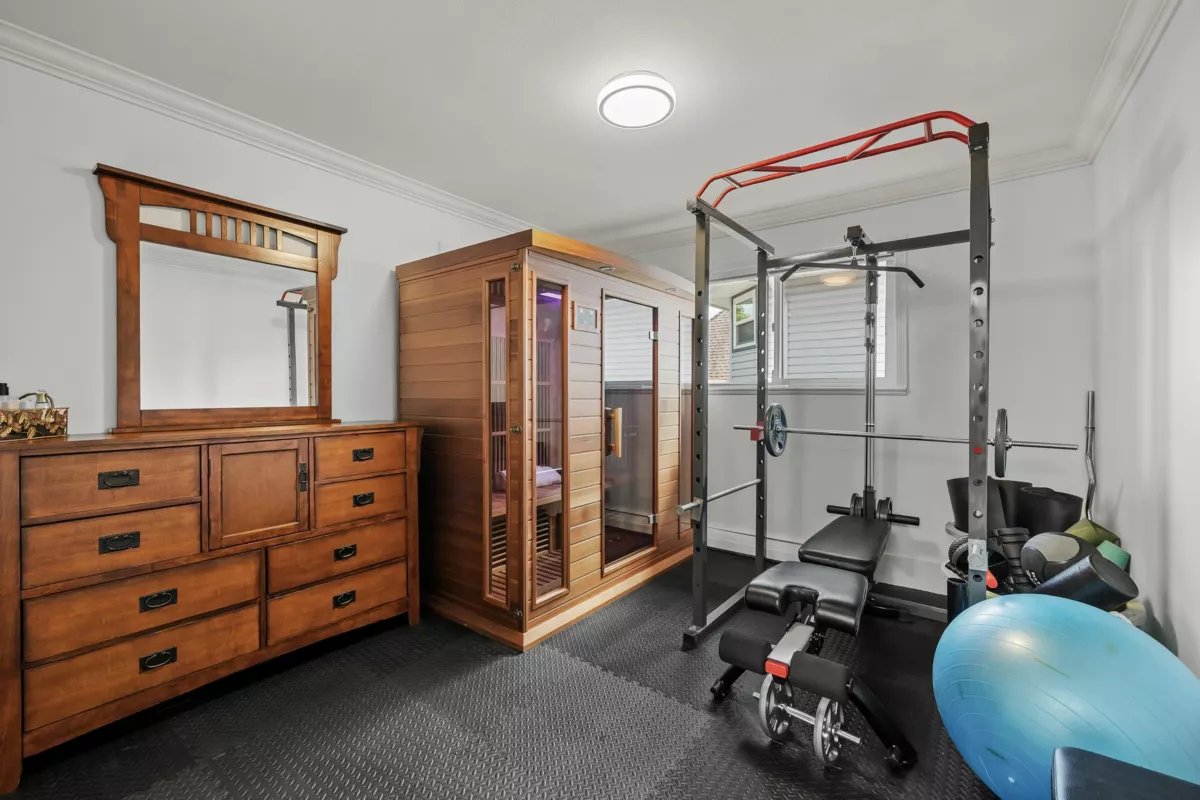 Garden / Landscaping Photo of 15350 82 Avenue, Surrey, BC