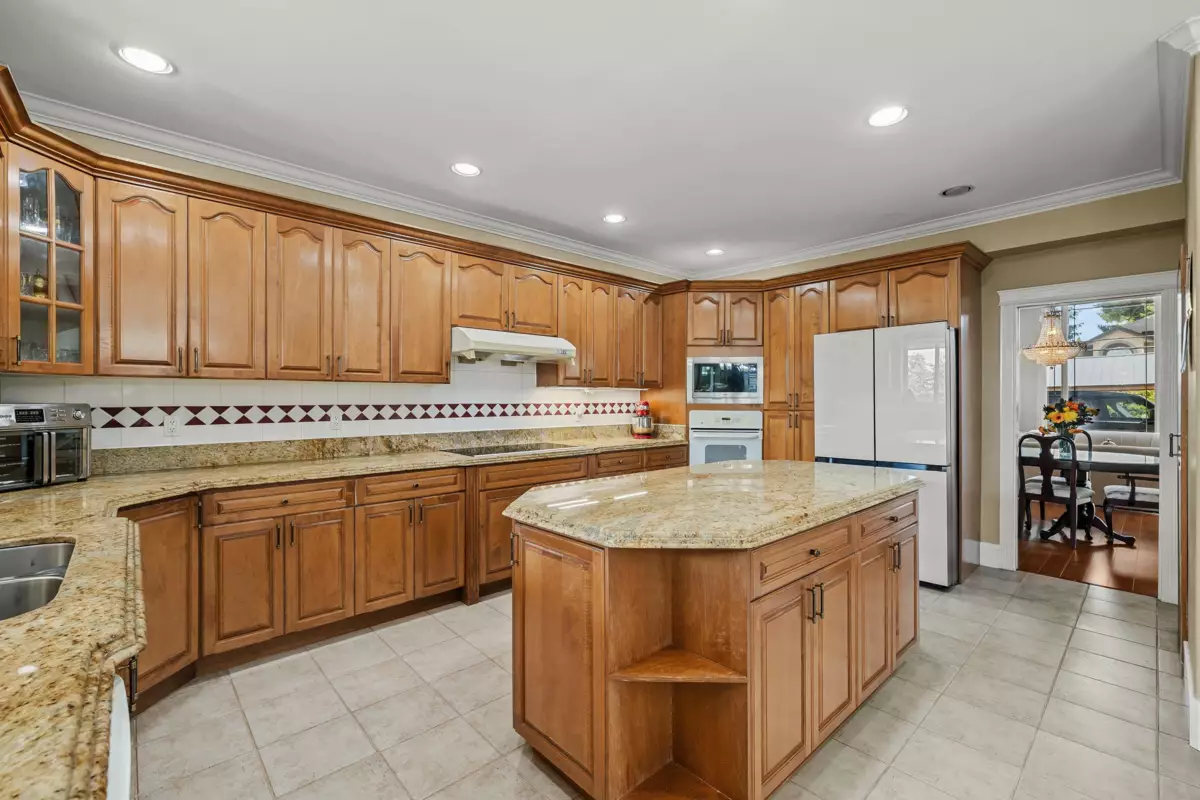 Pantry Photo of 15350 82 Avenue, Surrey, BC