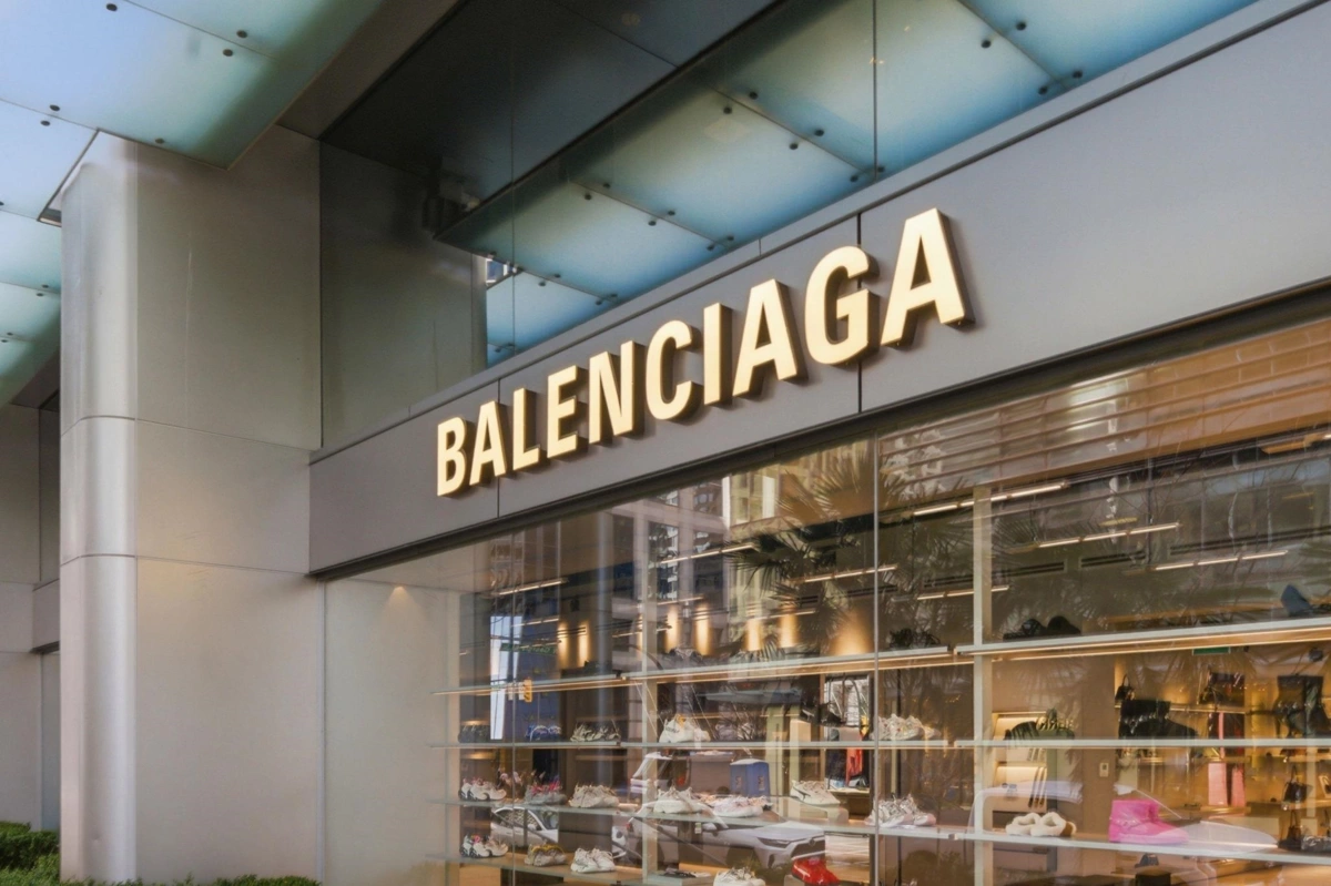 Laundry Room Photo of 1903 1288 W Georgia Street, Vancouver, BC