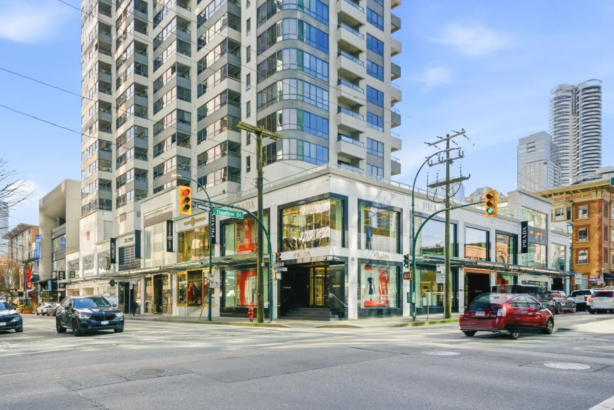 Mudroom Photo of 1903 1288 W Georgia Street, Vancouver, BC