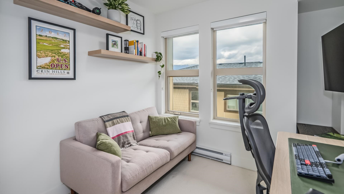 Basement Recreation Room Photo of 2304 St Andrews Street, Port Moody, BC