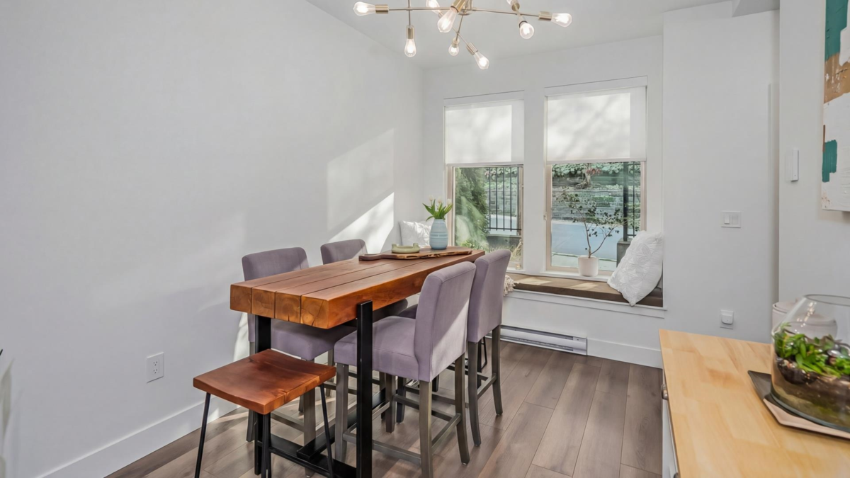 Dining Area Photo of 2304 St Andrews Street, Port Moody, BC