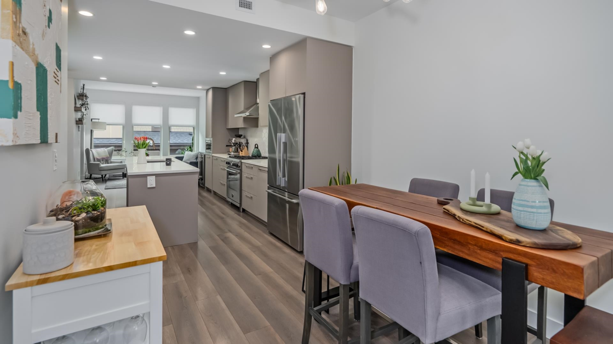 Family Room Photo of 2304 St Andrews Street, Port Moody, BC