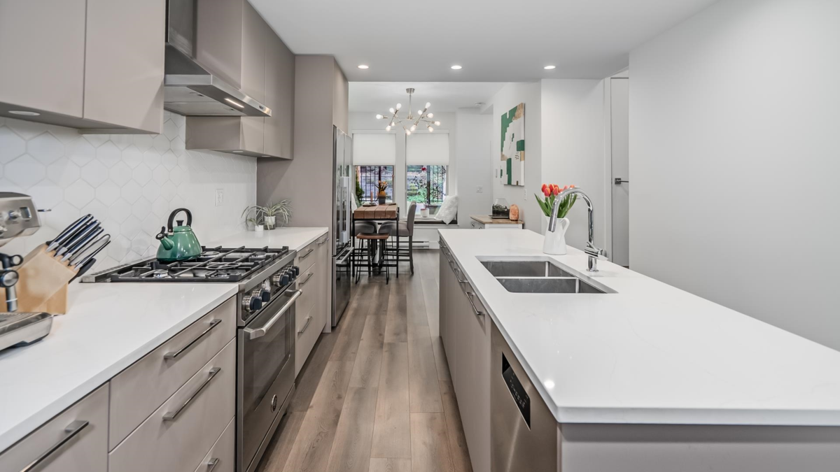 Living Room Photo of 2304 St Andrews Street, Port Moody, BC