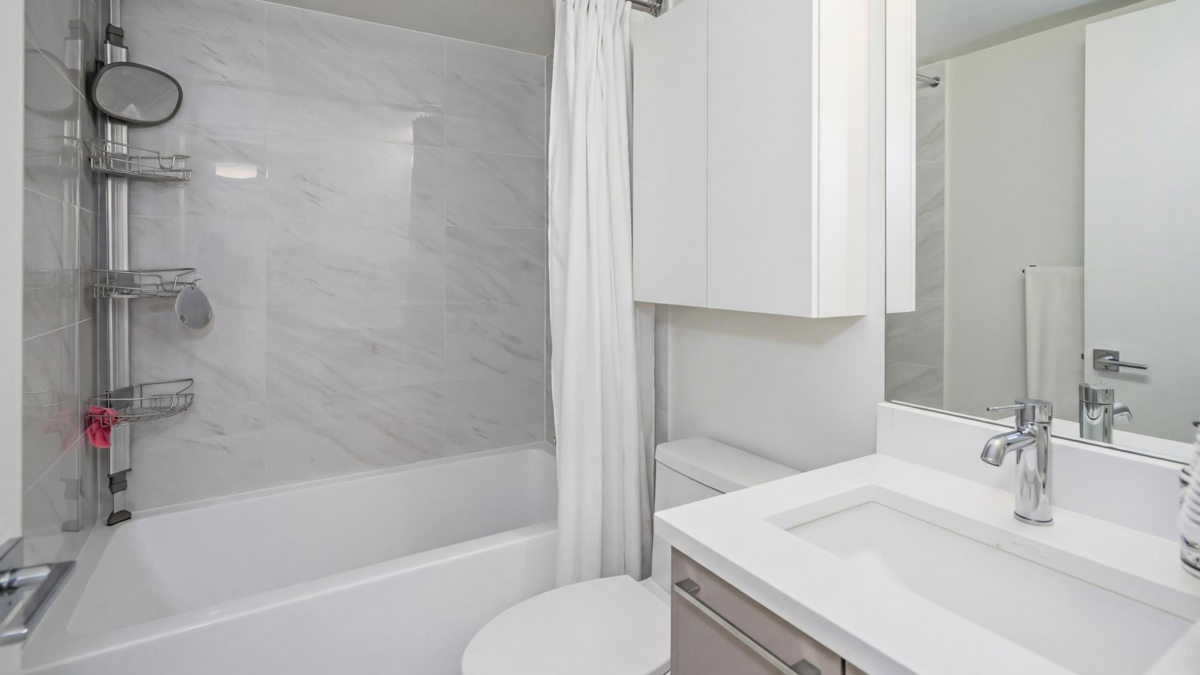 Loft / Bonus Room Photo of 2304 St Andrews Street, Port Moody, BC