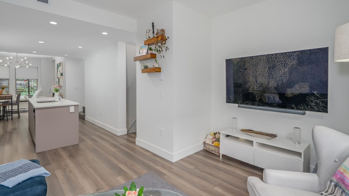 Primary Bathroom Photo of 2304 St Andrews Street, Port Moody, BC