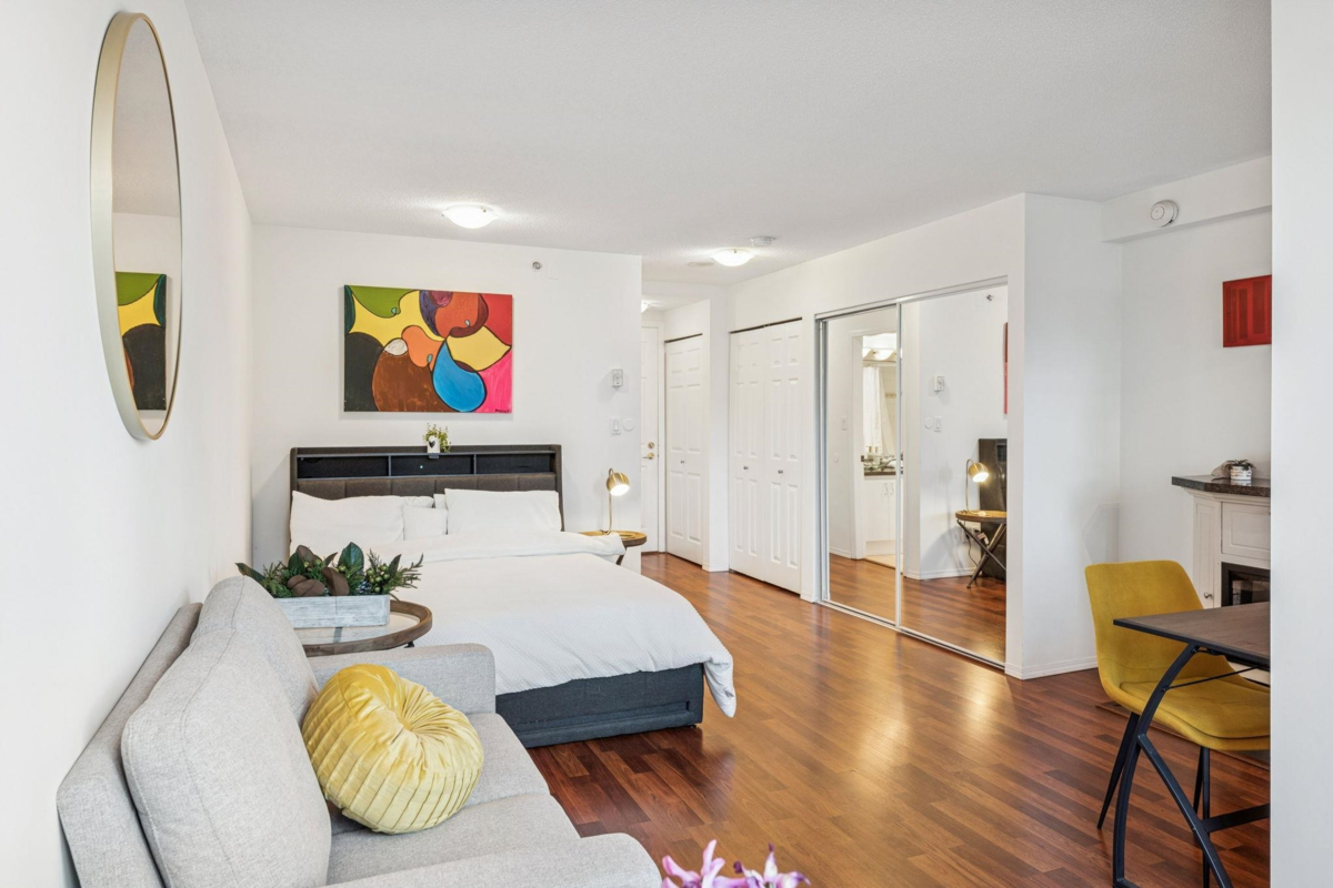 Exterior Rear Photo of 1202 1188 Richards Street, Vancouver, BC