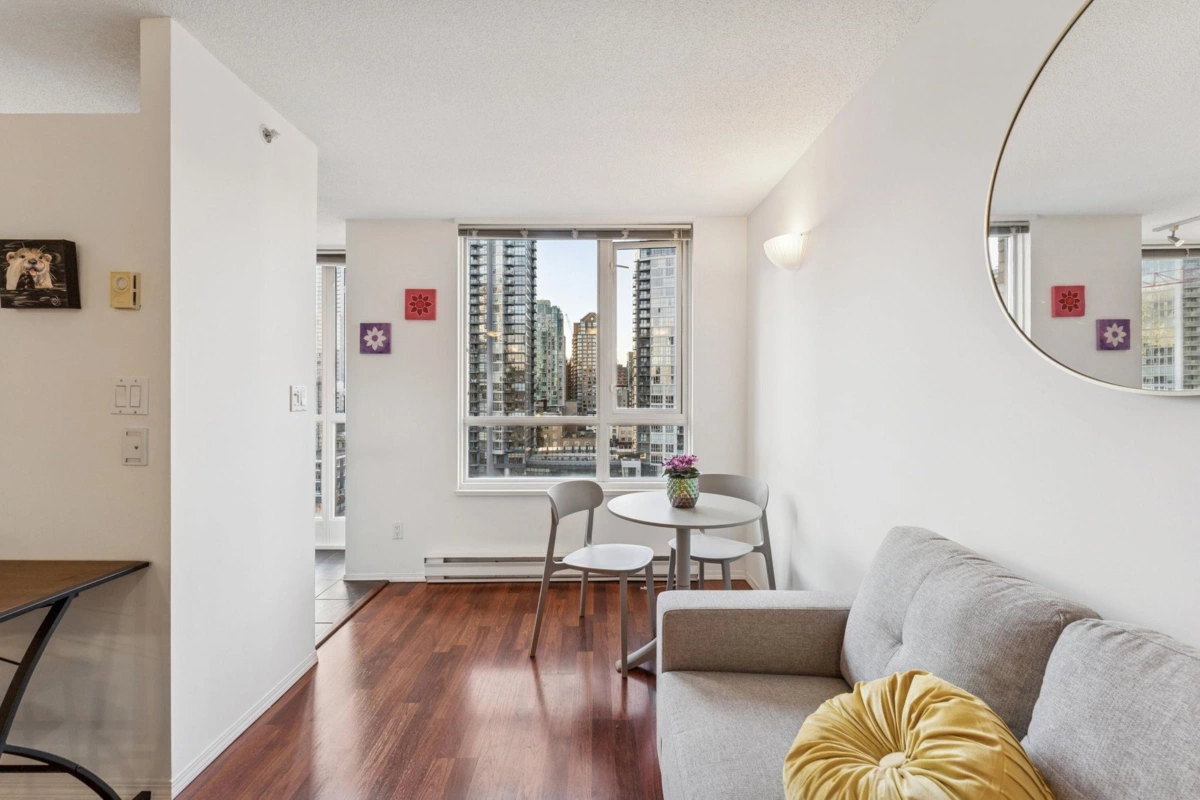 Pantry Photo of 1202 1188 Richards Street, Vancouver, BC