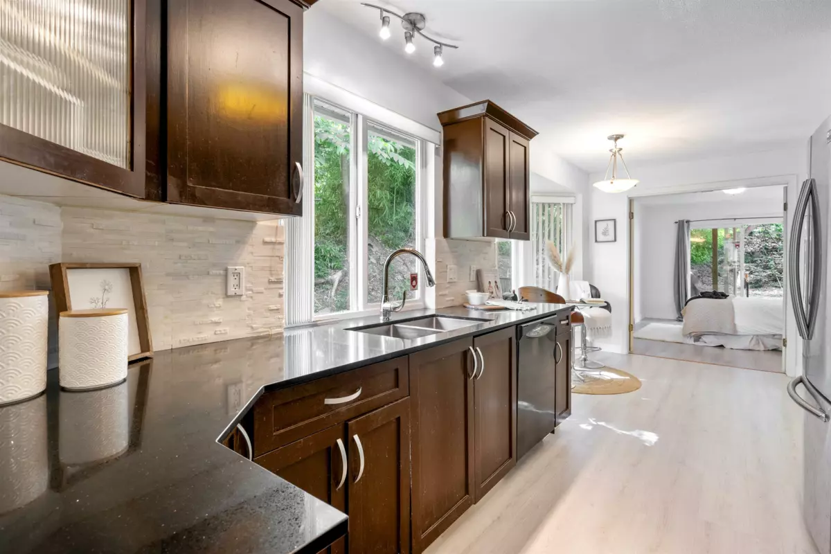 Bedroom 4 Photo of 869 Seymour Boulevard, North Vancouver, BC