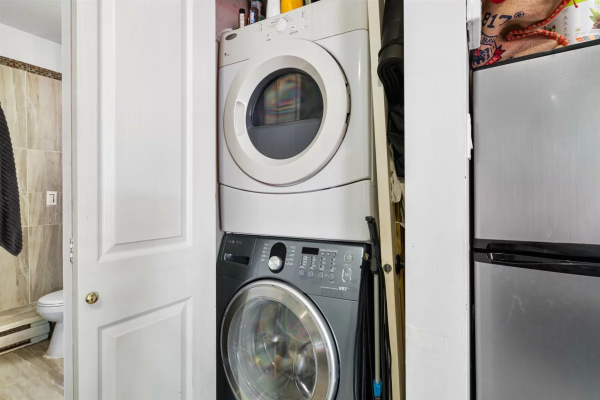 Laundry Room Photo of 869 Seymour Boulevard, North Vancouver, BC