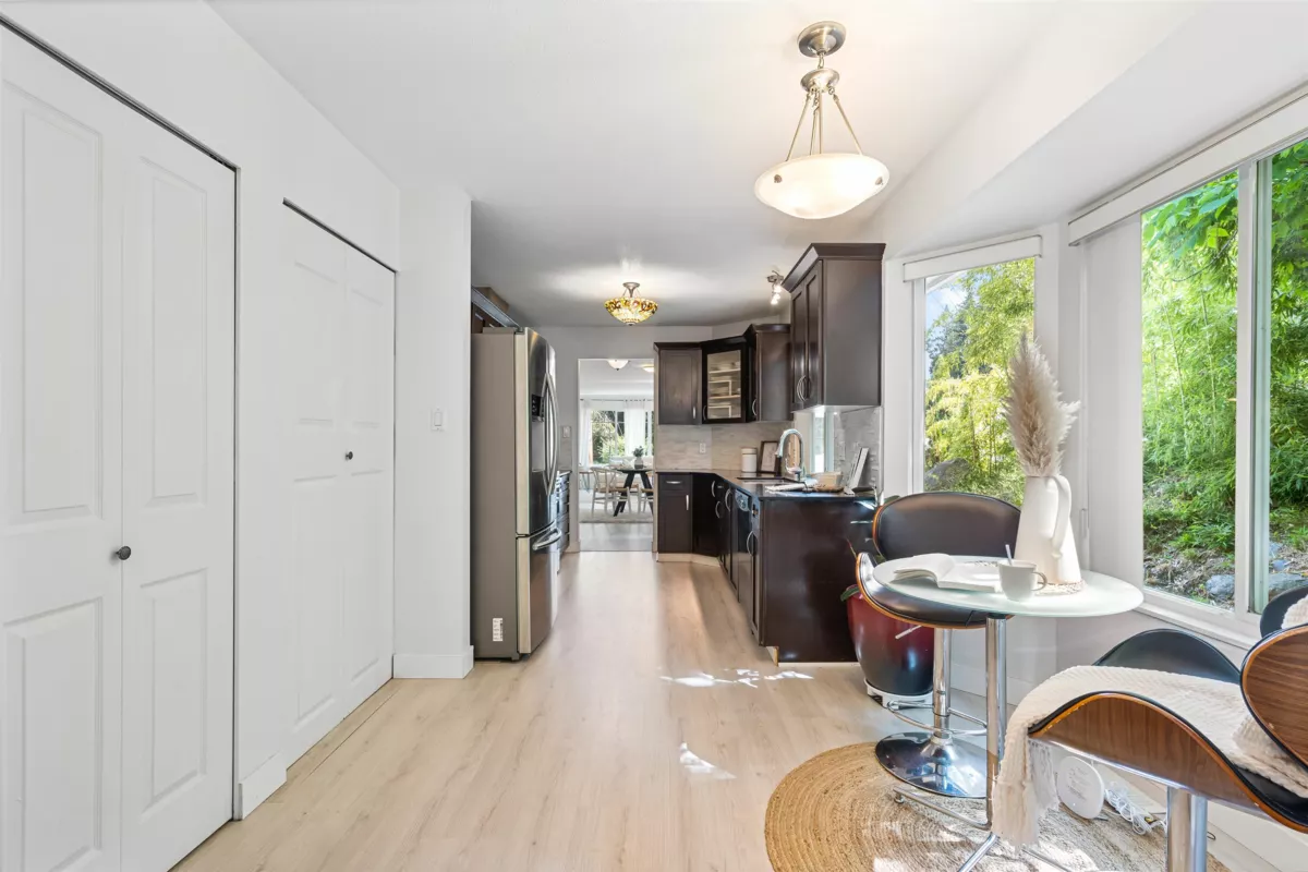 Powder Room Photo of 869 Seymour Boulevard, North Vancouver, BC