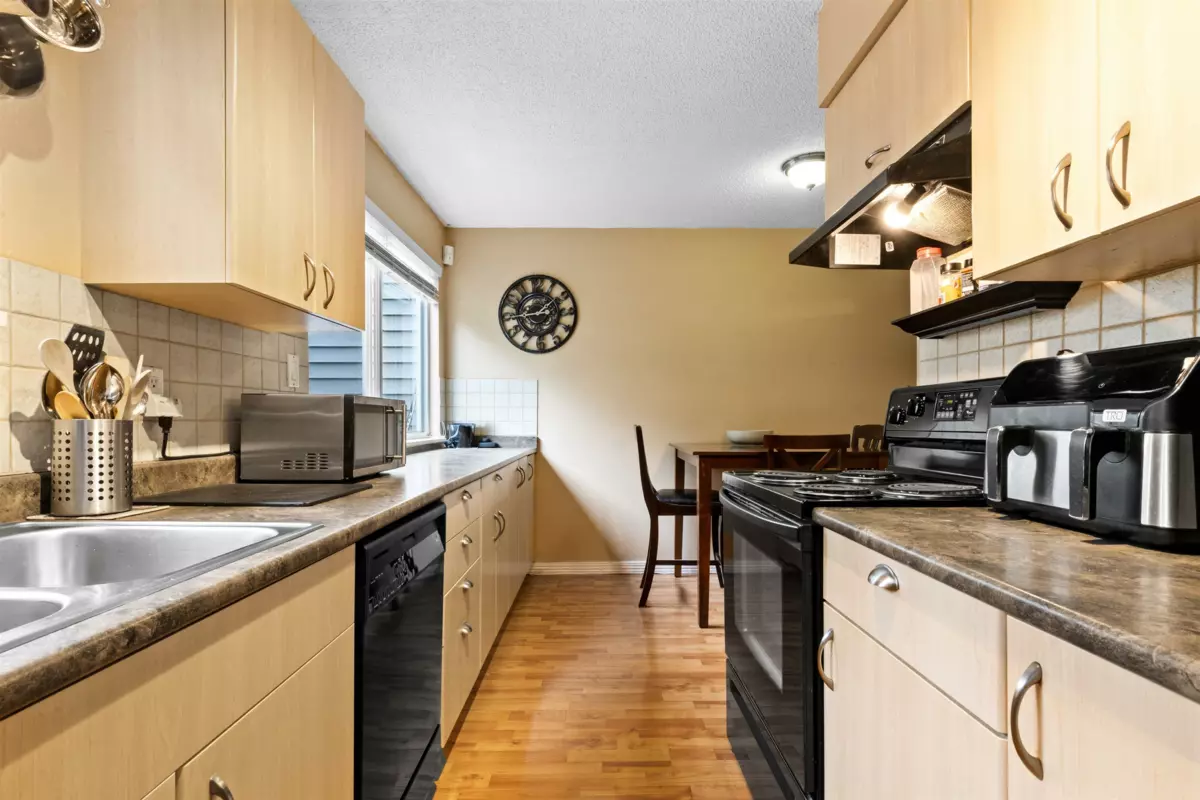 Pantry Photo of 75 45185 Wolfe Road, Chilliwack, BC