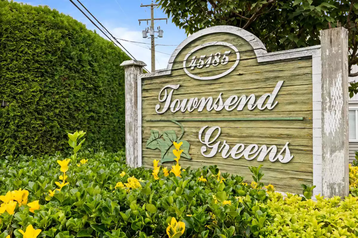 Swimming Pool Photo of 75 45185 Wolfe Road, Chilliwack, BC