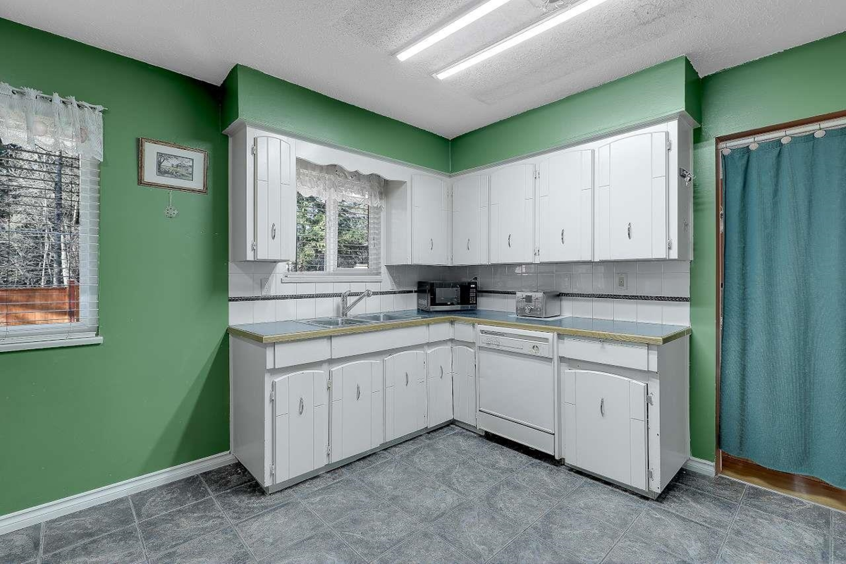 Bedroom 2 Photo of 8947 Ursus Crescent Crescent, Surrey, BC