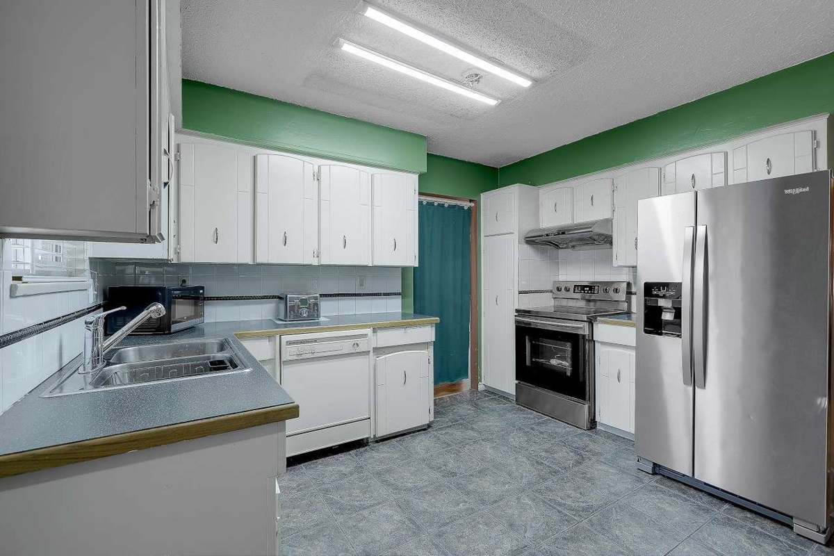 Bedroom 3 Photo of 8947 Ursus Crescent Crescent, Surrey, BC