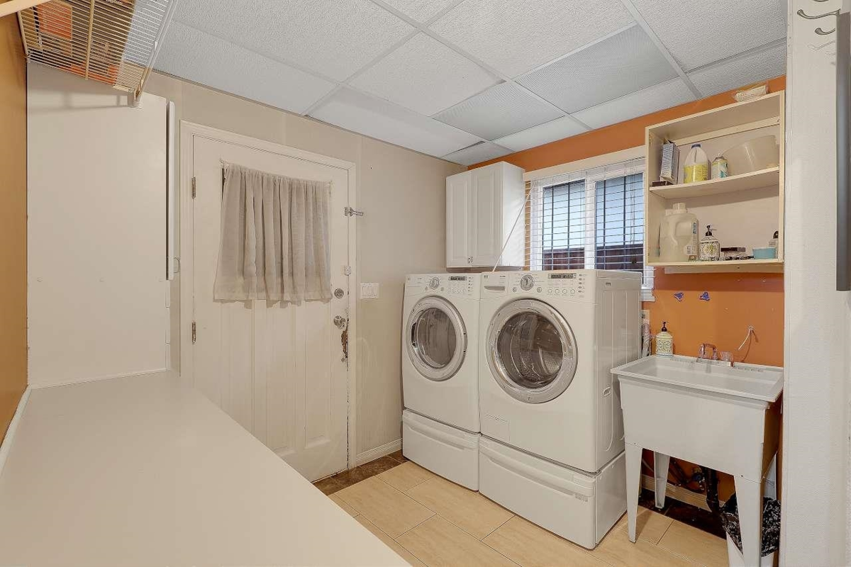 Laundry Room Photo of 8947 Ursus Crescent Crescent, Surrey, BC