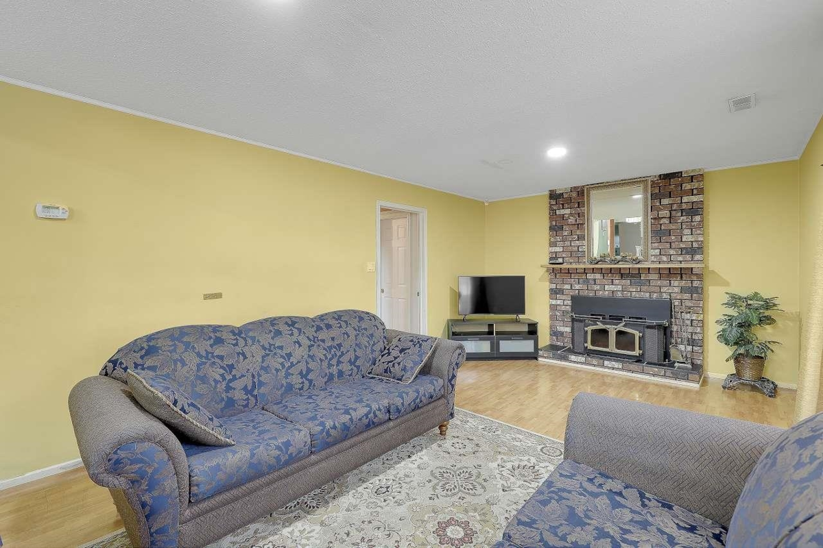 Loft / Bonus Room Photo of 8947 Ursus Crescent Crescent, Surrey, BC