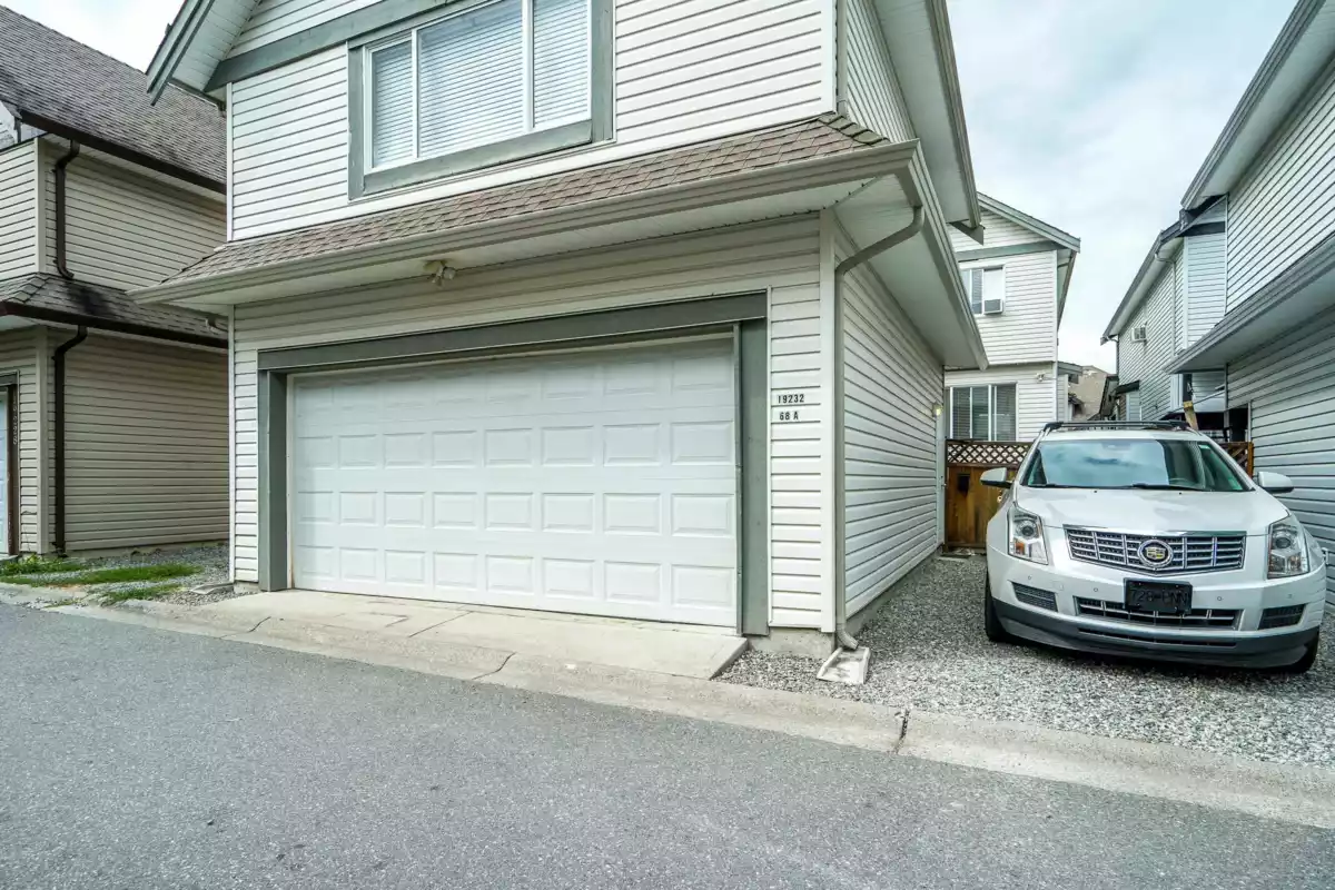 Fitness Center Photo Near 19232 68a Avenue, Surrey, BC