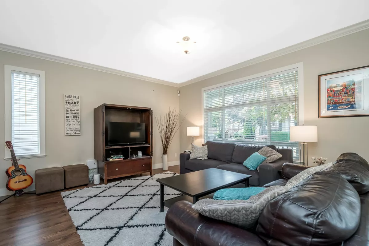 Garage Interior Photo of 19232 68a Avenue, Surrey, BC