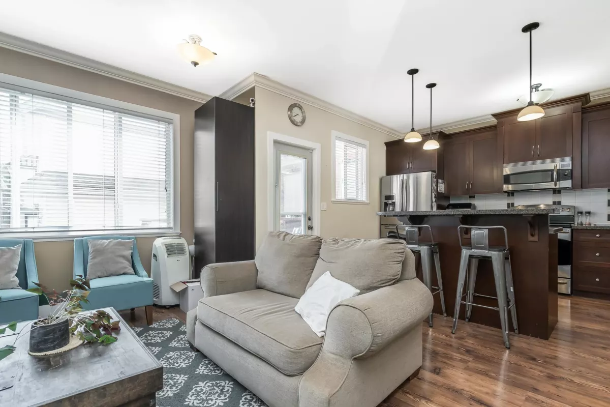 Garden / Landscaping Photo of 19232 68a Avenue, Surrey, BC