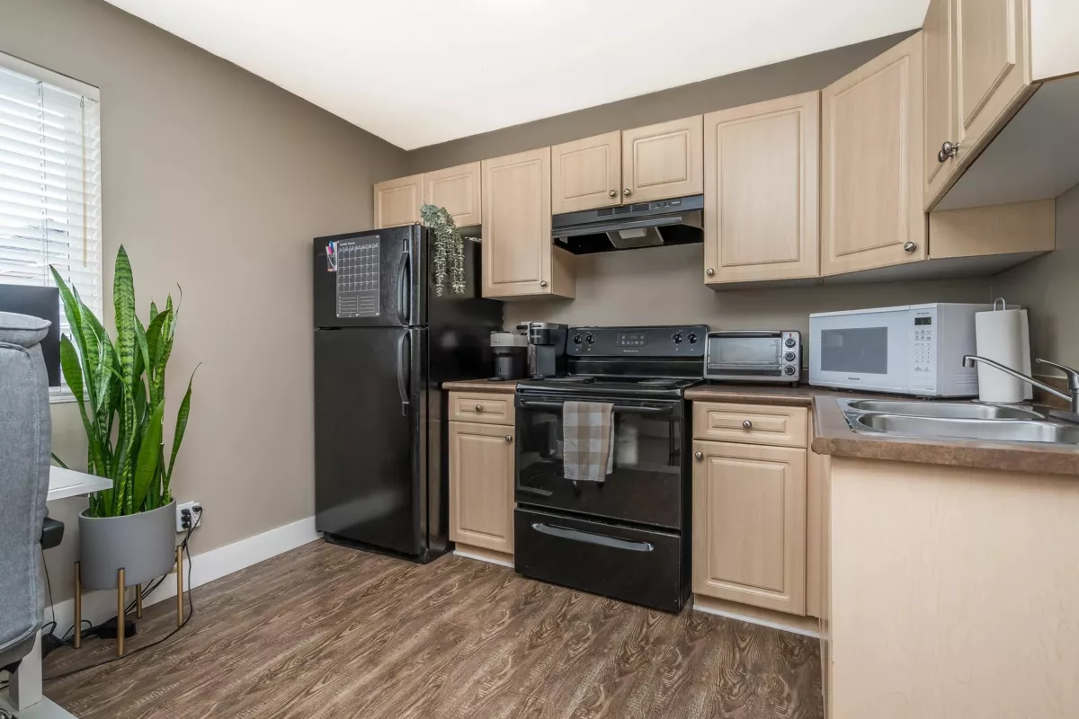 Loft / Bonus Room Photo of 19232 68a Avenue, Surrey, BC