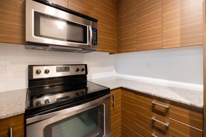 406 5788 Sidley Street, Burnaby, BC, Burnaby — Apartment/Condo for sale