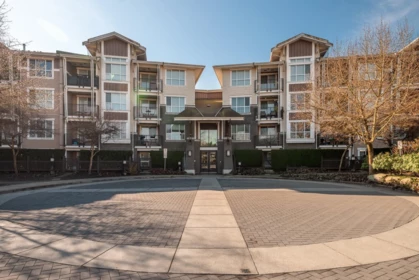 406 5788 Sidley Street, Burnaby, BC, Burnaby — Apartment/Condo for sale