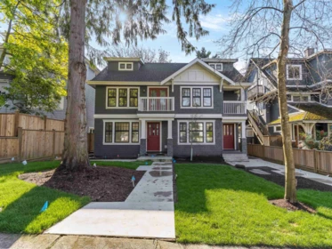 2570 W 2nd Avenue, Vancouver, BC