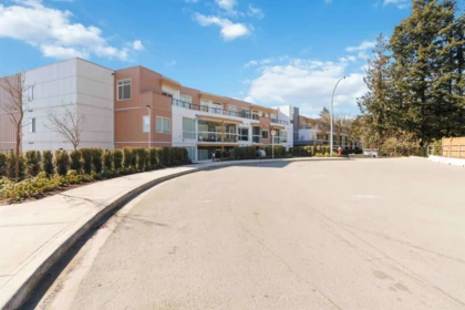 Community Amenities Photo (Clubhouse) of 312 31900 Raven Avenue, Mission, BC