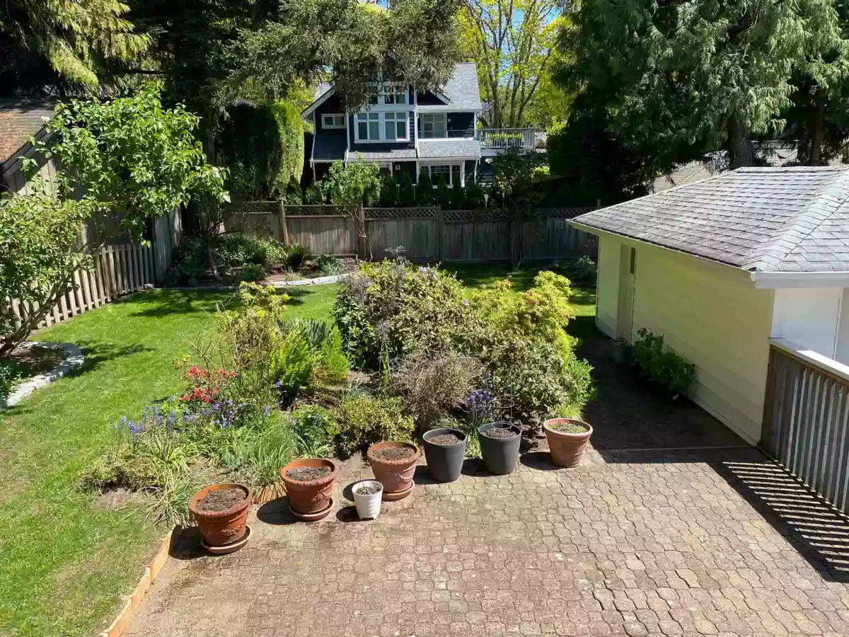 Kitchen Photo of 5876 Highbury Street, Vancouver, BC
