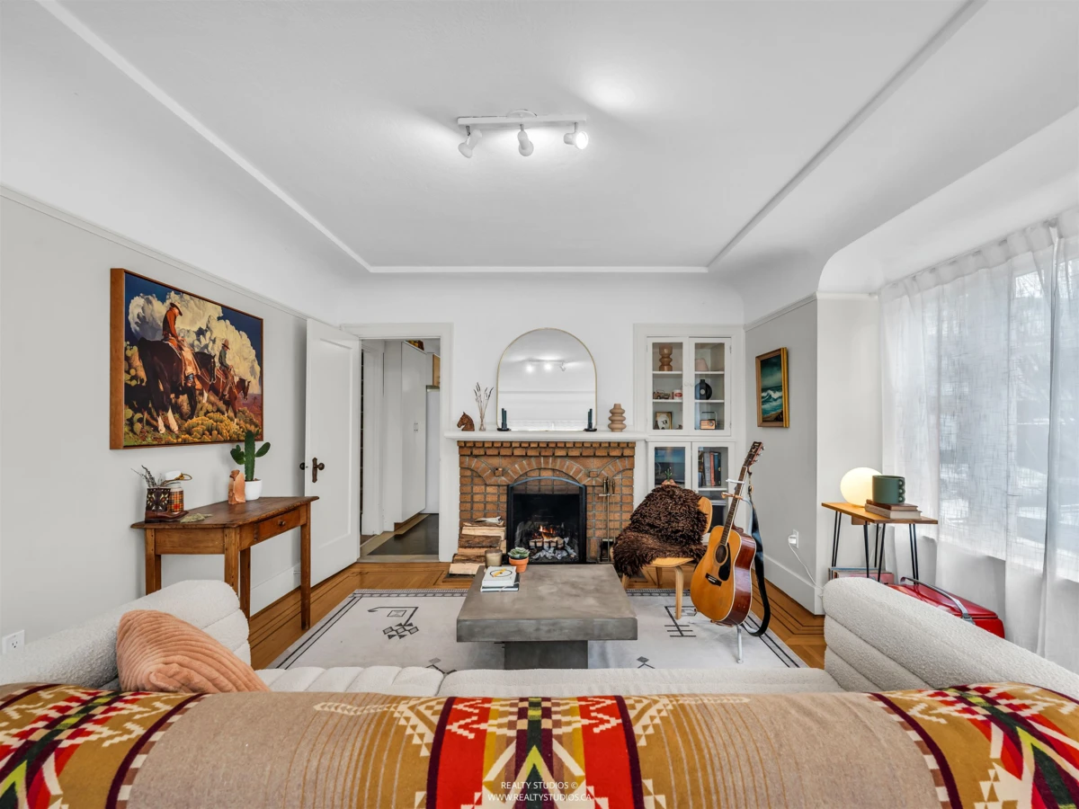 Family Room Photo of 5915 Chester Street, Vancouver, BC