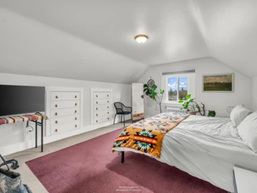 Laundry Room Photo of 5915 Chester Street, Vancouver, BC
