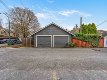 Outdoor Kitchen Photo of 5915 Chester Street, Vancouver, BC