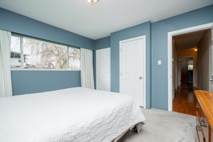 Guest Bathroom Photo of 12448 97b Street, Surrey, BC
