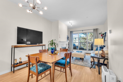 215 2109 Rowland Street, Port Coquitlam, BC, Port Coquitlam — Apartment/Condo for sale