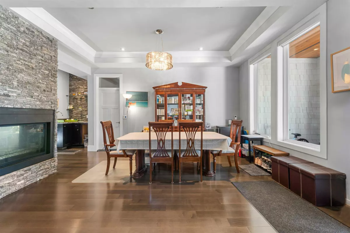 Dining Area Photo of 7838 162 Street, Surrey, BC