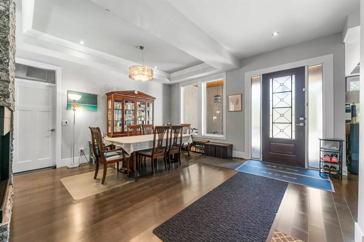 Family Room Photo of 7838 162 Street, Surrey, BC