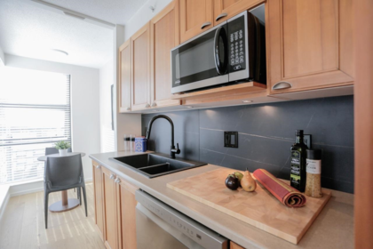 Pantry Photo of 1001 1723 Alberni Street, Vancouver, BC