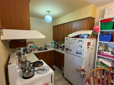 205 5055 Imperial Street, Burnaby, BC, Burnaby — Apartment/Condo for sale