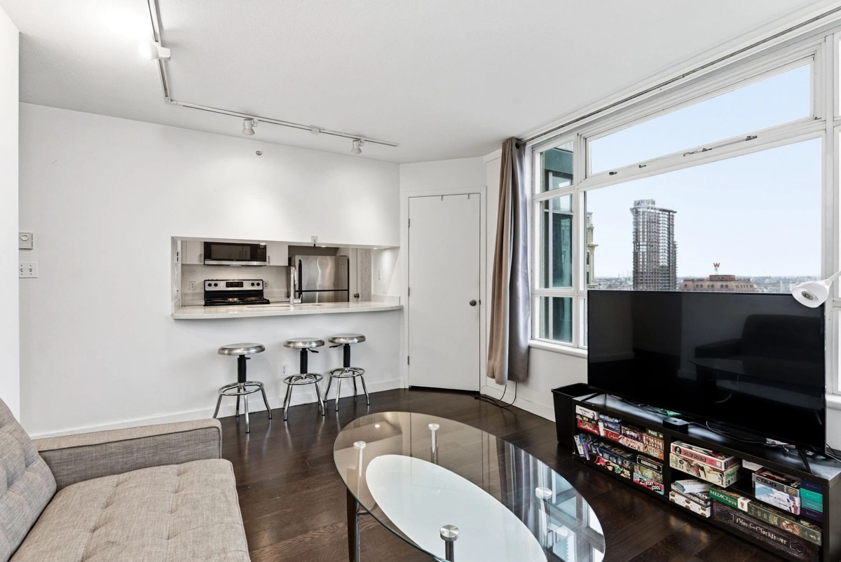 Family Room Photo of 1407 438 Seymour Street, Vancouver, BC