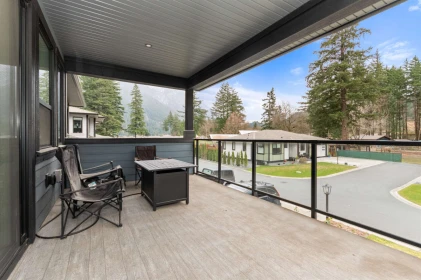 Kitchen Island Photo of 7 21196 Kettle Valley Road, Hope, BC