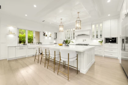 Breakfast Nook Photo of 16738 Mcnair Drive, Surrey, BC