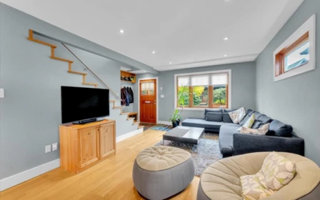 57 W 17th Avenue, Vancouver, BC, Vancouver — Single Family Residence for sale