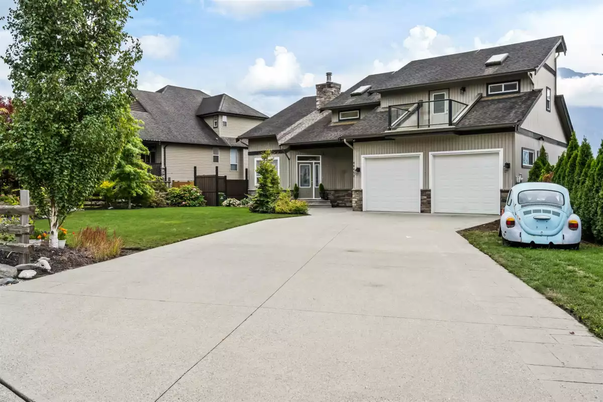 Exterior Rear Photo of 46052 Bridle Ridge Crescent, Chilliwack, BC
