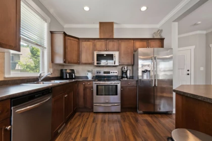 Breakfast Nook Photo of 27 46791 Hudson Road, Chilliwack, BC
