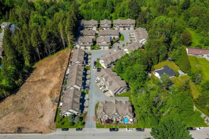 Outdoor Deck Photo of 27 46791 Hudson Road, Chilliwack, BC