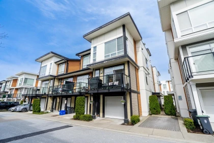 Outdoor Kitchen Photo of 70 20857 77a Avenue, Langley, BC