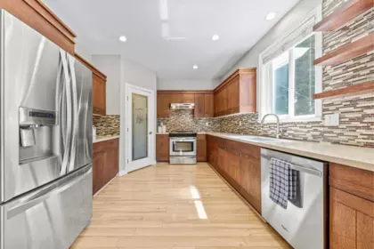Kitchen Photo of 21674 93 Avenue, Langley, BC