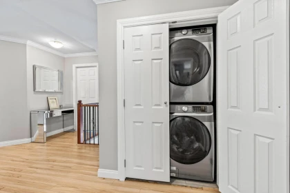 Mudroom Photo of 21674 93 Avenue, Langley, BC